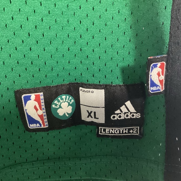 Boston Celtics Szczerbiak Jersey boys size XL length +2 Adidas - Picture 3 of 10